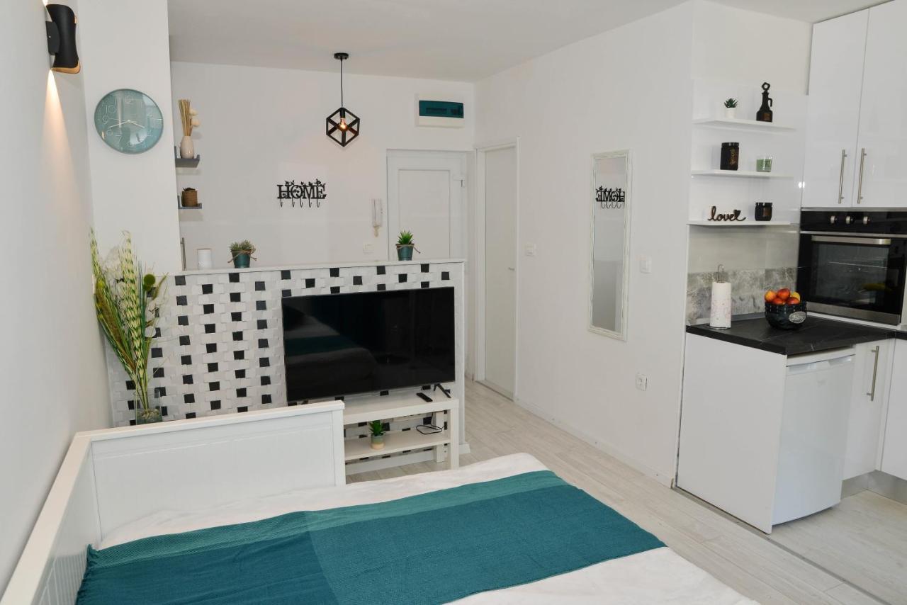 Apartment Deni Zadar Bagian luar foto